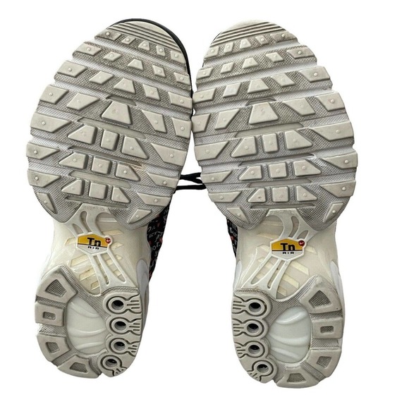 Nike Air Max Plus TN Just Do It Black Sneakers Sz 7 Womens Shoes 862201-007 - Picture 6 of 8